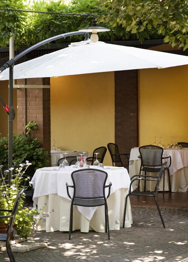 Hotel Locanda Stendhal Colorno Buitenkant foto