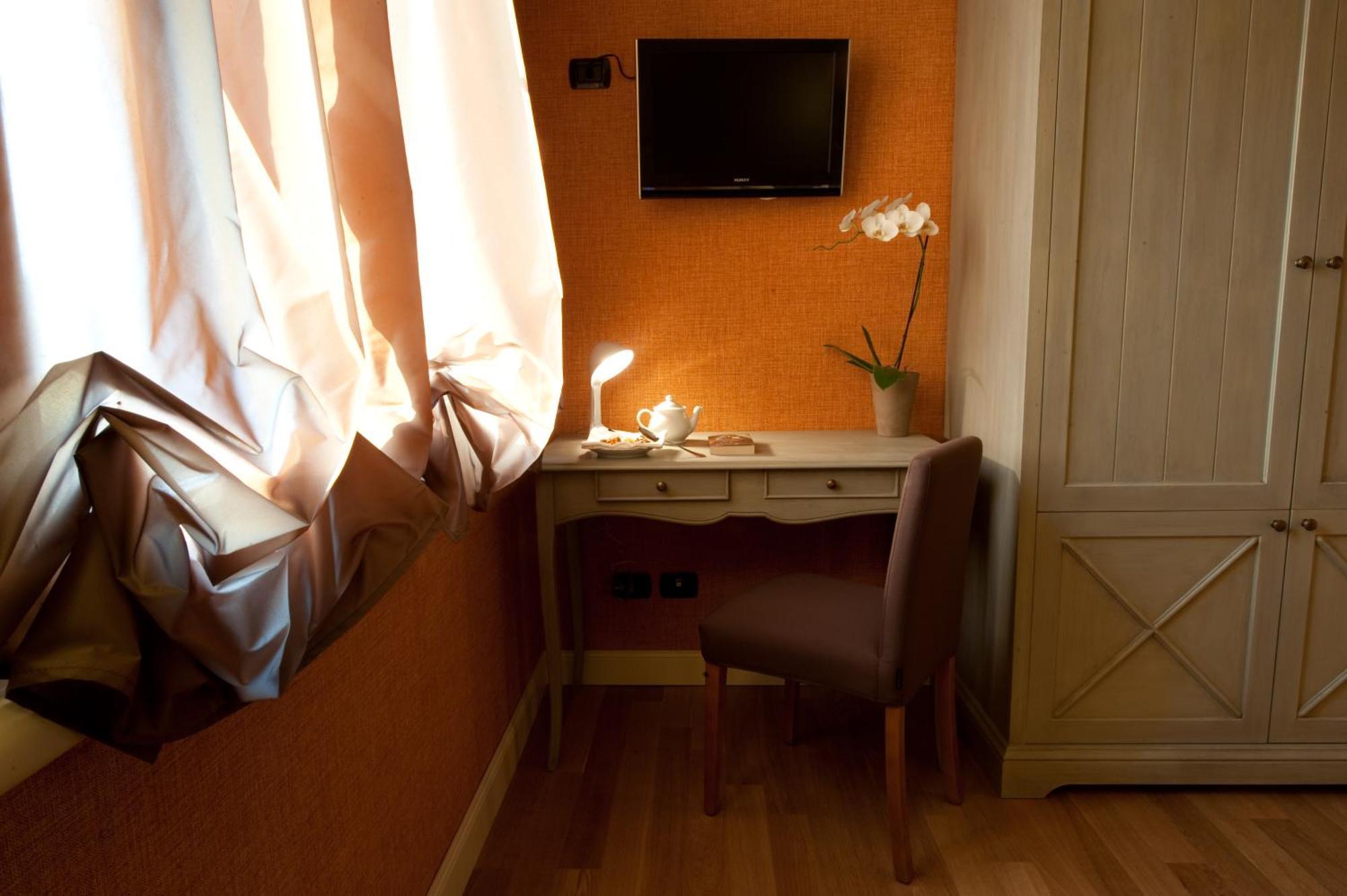 Hotel Locanda Stendhal Colorno Buitenkant foto