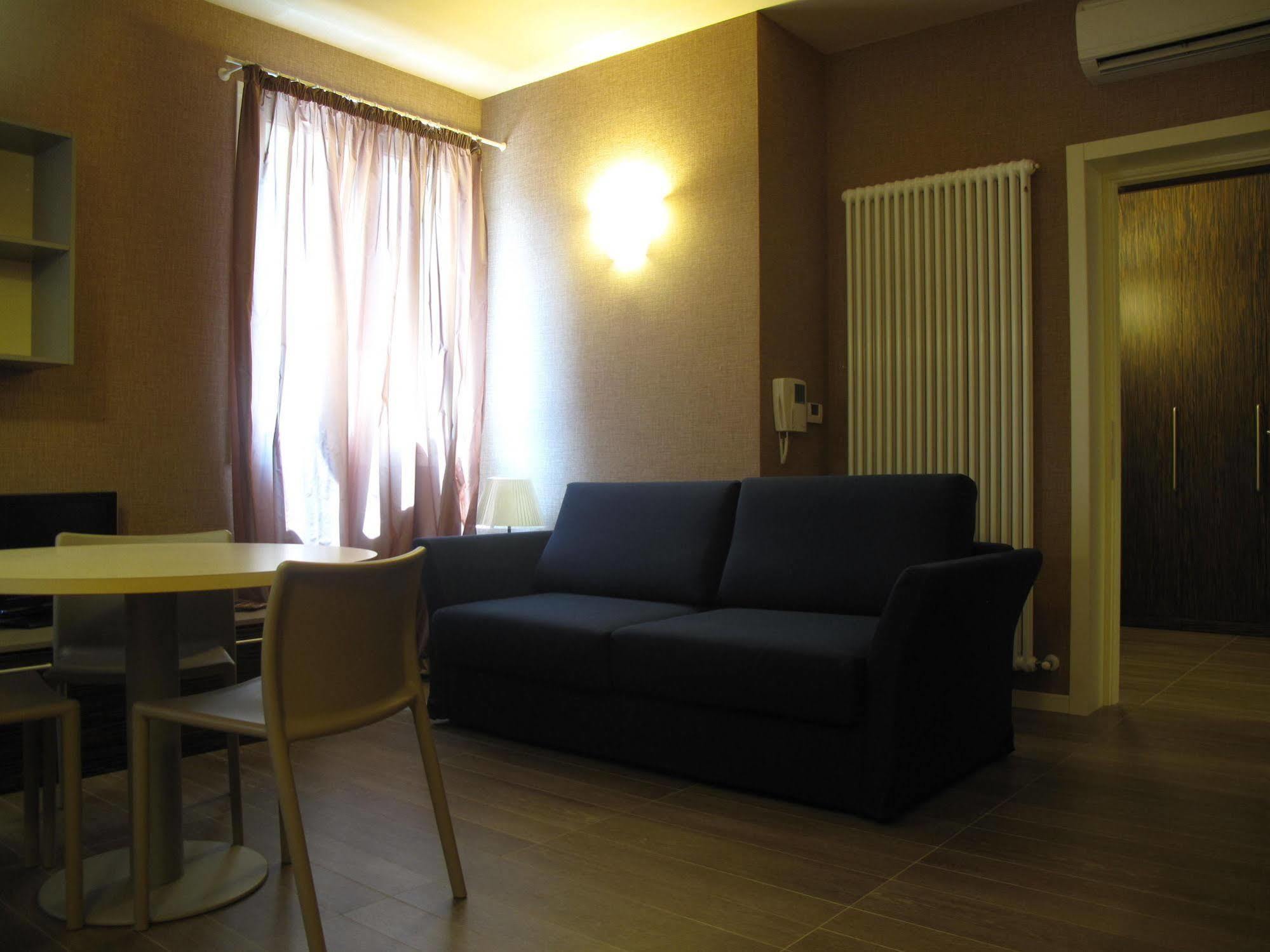 Hotel Locanda Stendhal Colorno Buitenkant foto