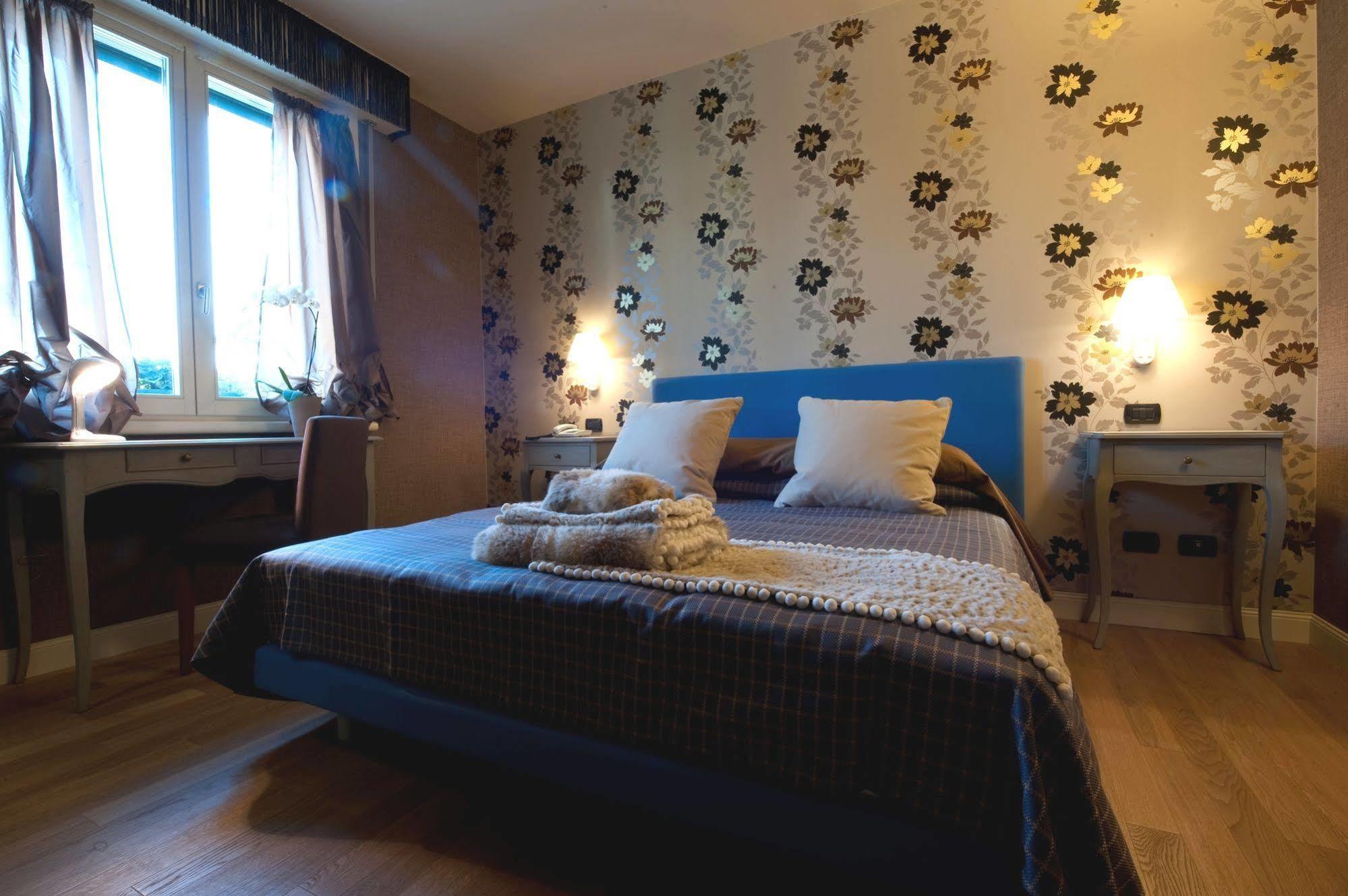 Hotel Locanda Stendhal Colorno Buitenkant foto